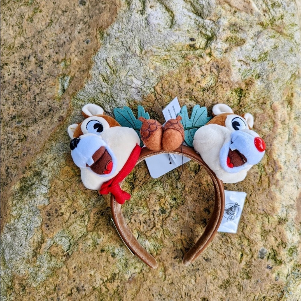 NWT Chip/Dale 50th Ears